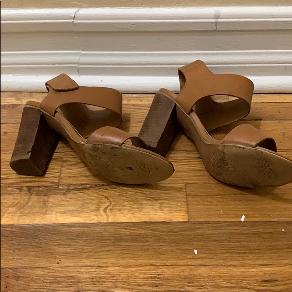 Steve Madden Sandal Heel Cognac/Brown Sz 8 - Picture 2 of 4